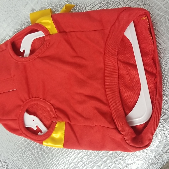 PET MERRY CHRISTMAS PRESENT T-SHIRT, HOODIE IN RED - Picture 5 of 8